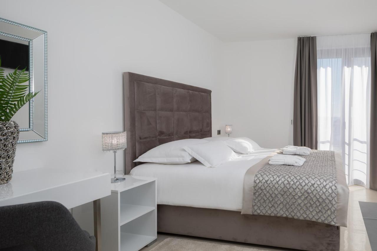Luxury Apartments Baotic Trogir Exteriér fotografie
